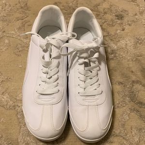 Puma white mens shoes